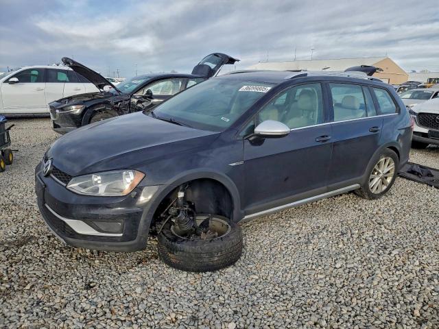  Salvage Volkswagen Golf