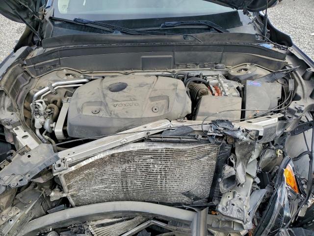 Volvo XC90 T8 Image 9