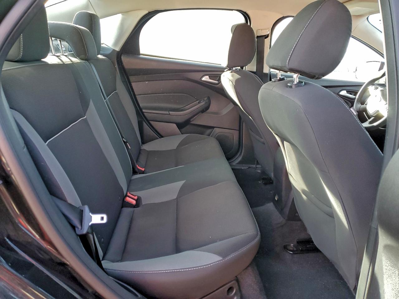 Ford Focus Se Image 5