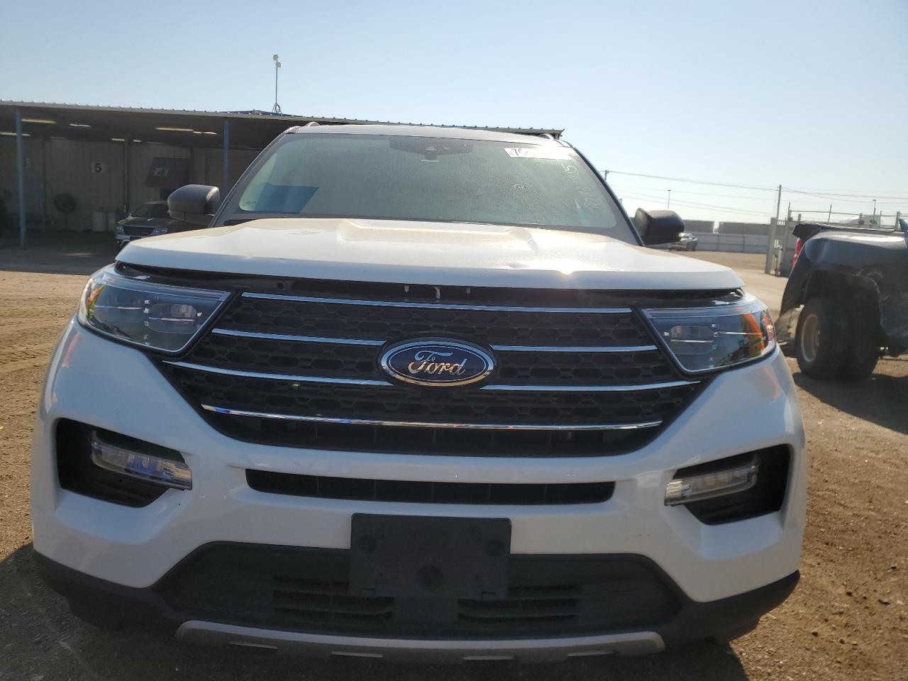 Ford Explorer Xlt Image 2