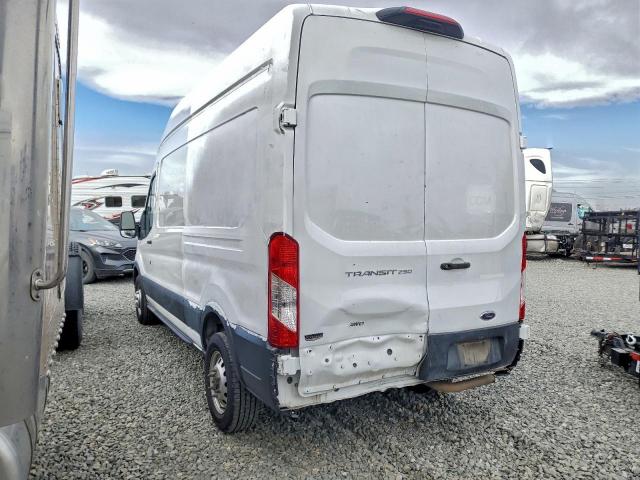 Ford Transit T-250 Image 2