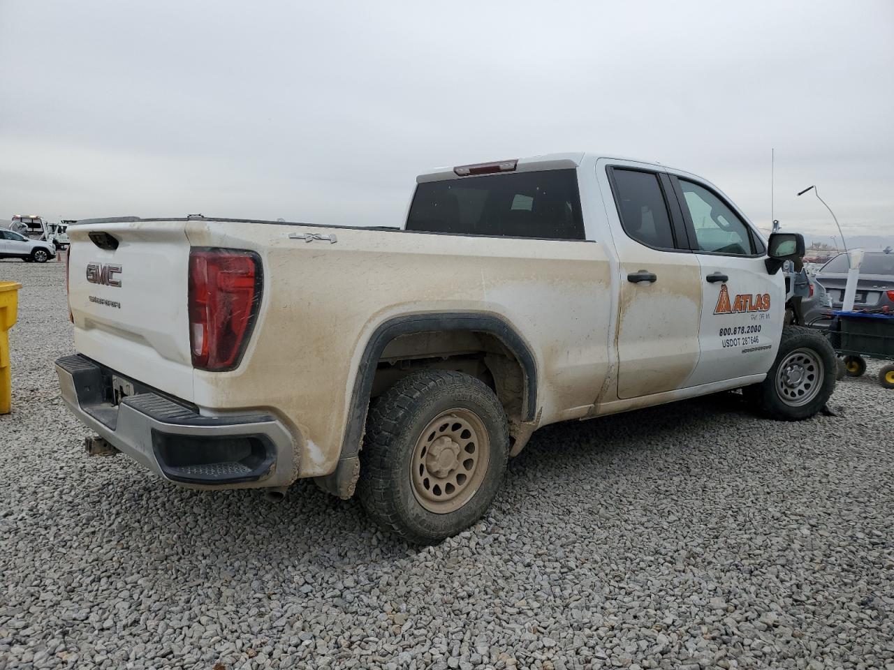 GMC Sierra K1500 Image 3