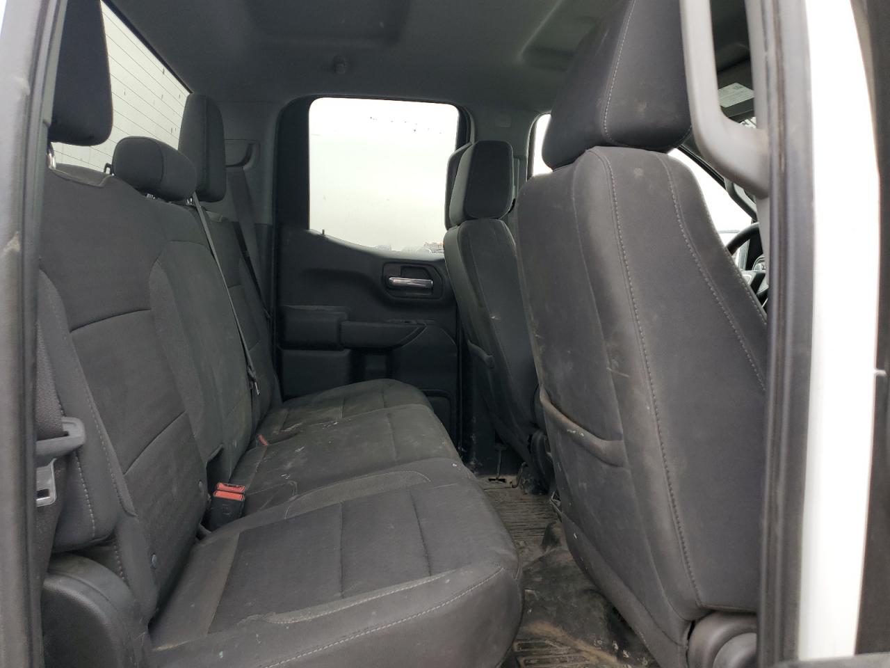 GMC Sierra K1500 Image 9