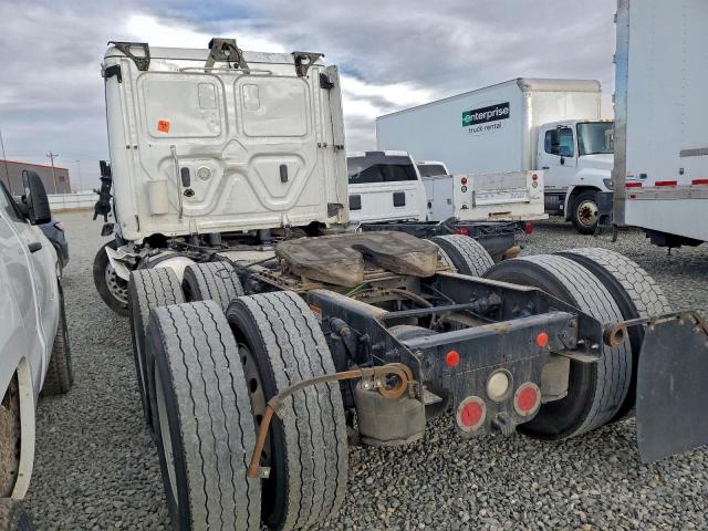 Freightliner Cascadia 1 Image 6