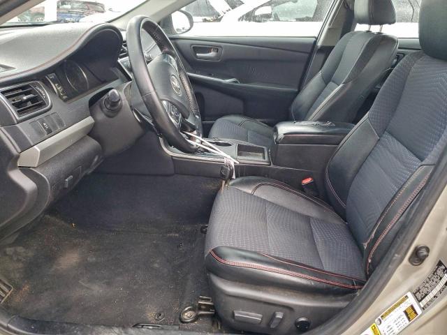 Toyota Camry Le Image 7