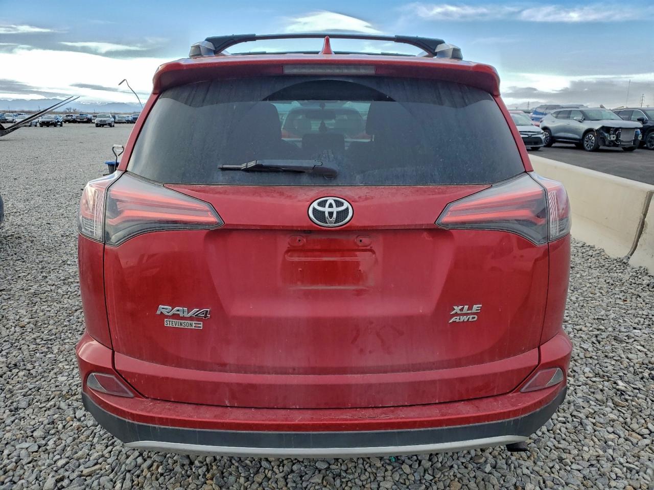 Toyota RAV4 Xle Image 11