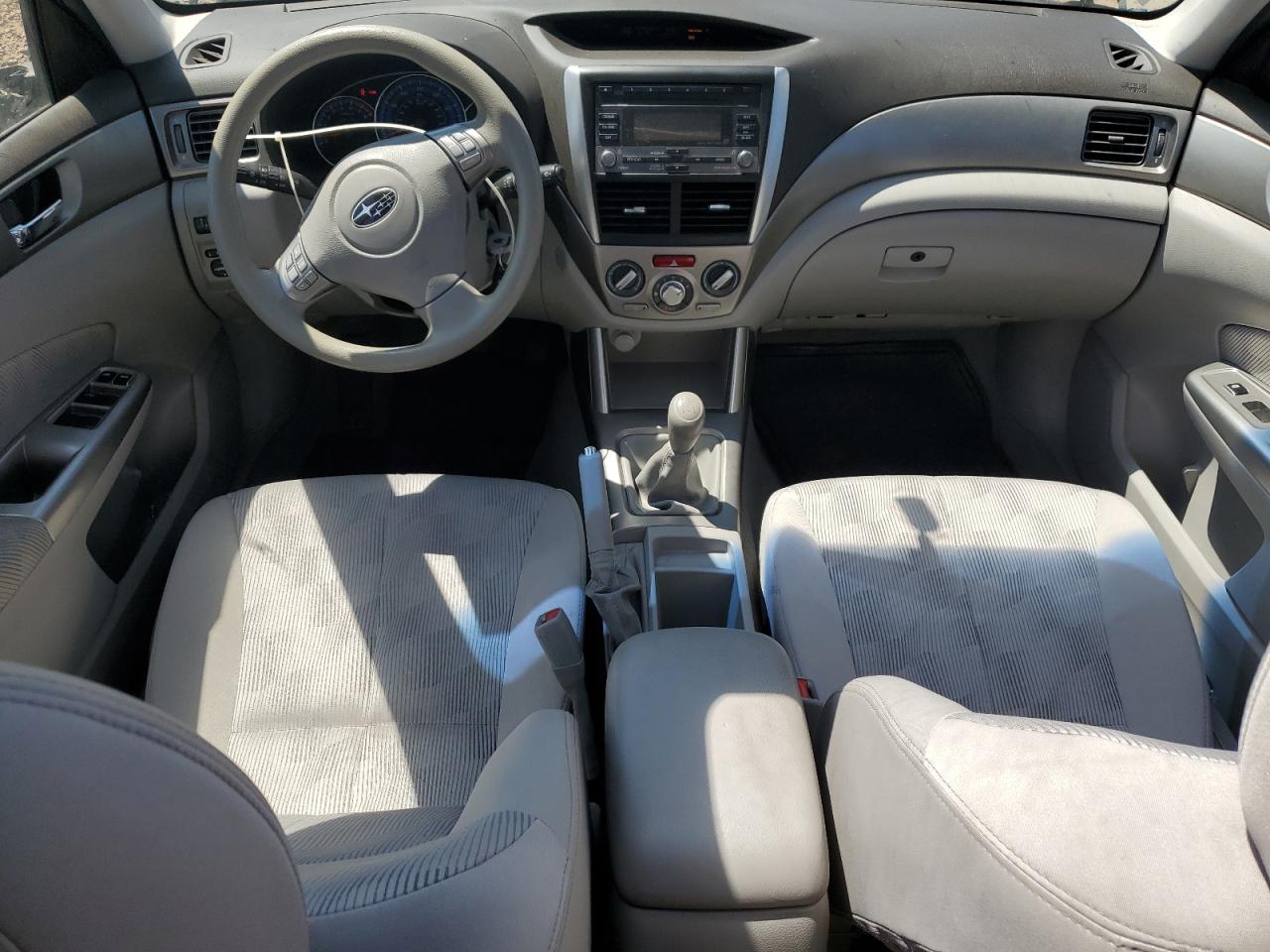 Subaru Forester 2.5x Premium Image 8