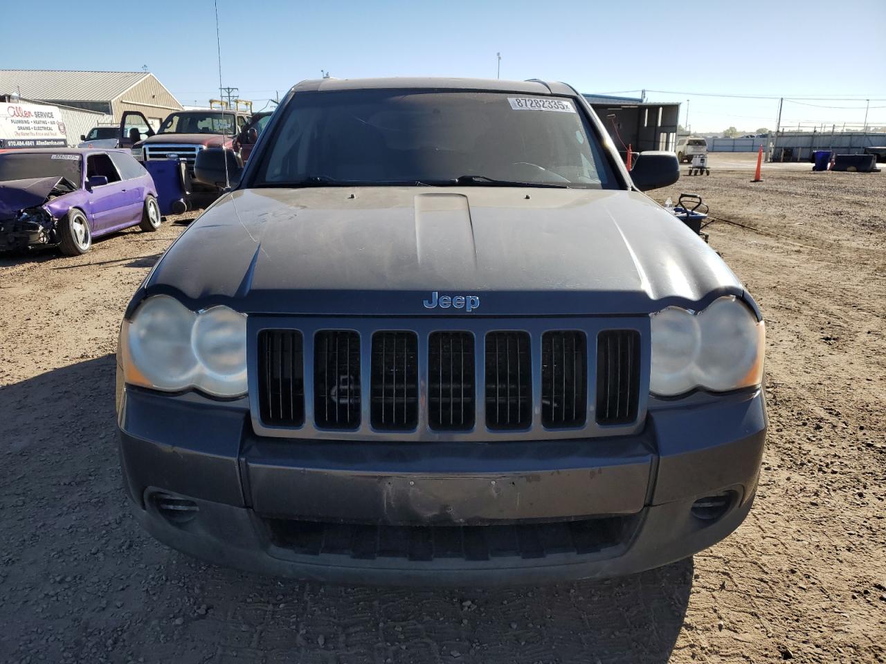 Jeep Grand Cherokee Laredo Image 8