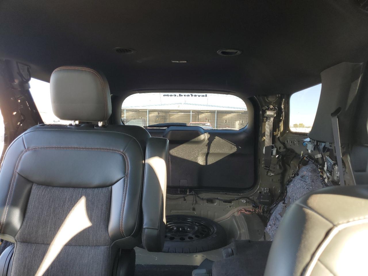 Ford Explorer Timberline Image 13