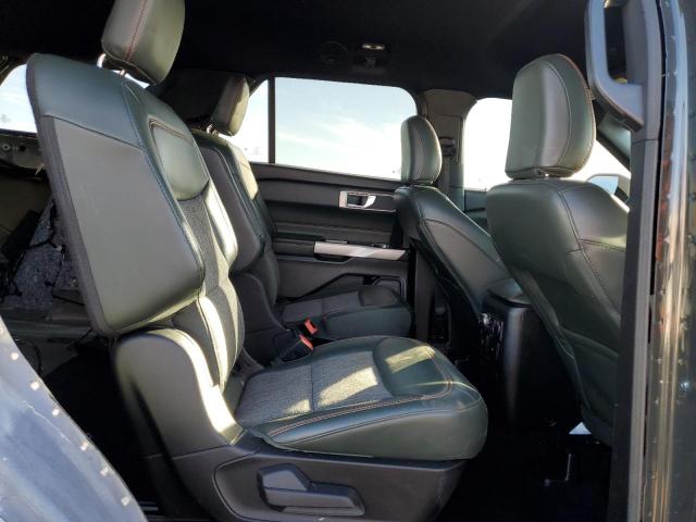 Ford Explorer Timberline Image 2