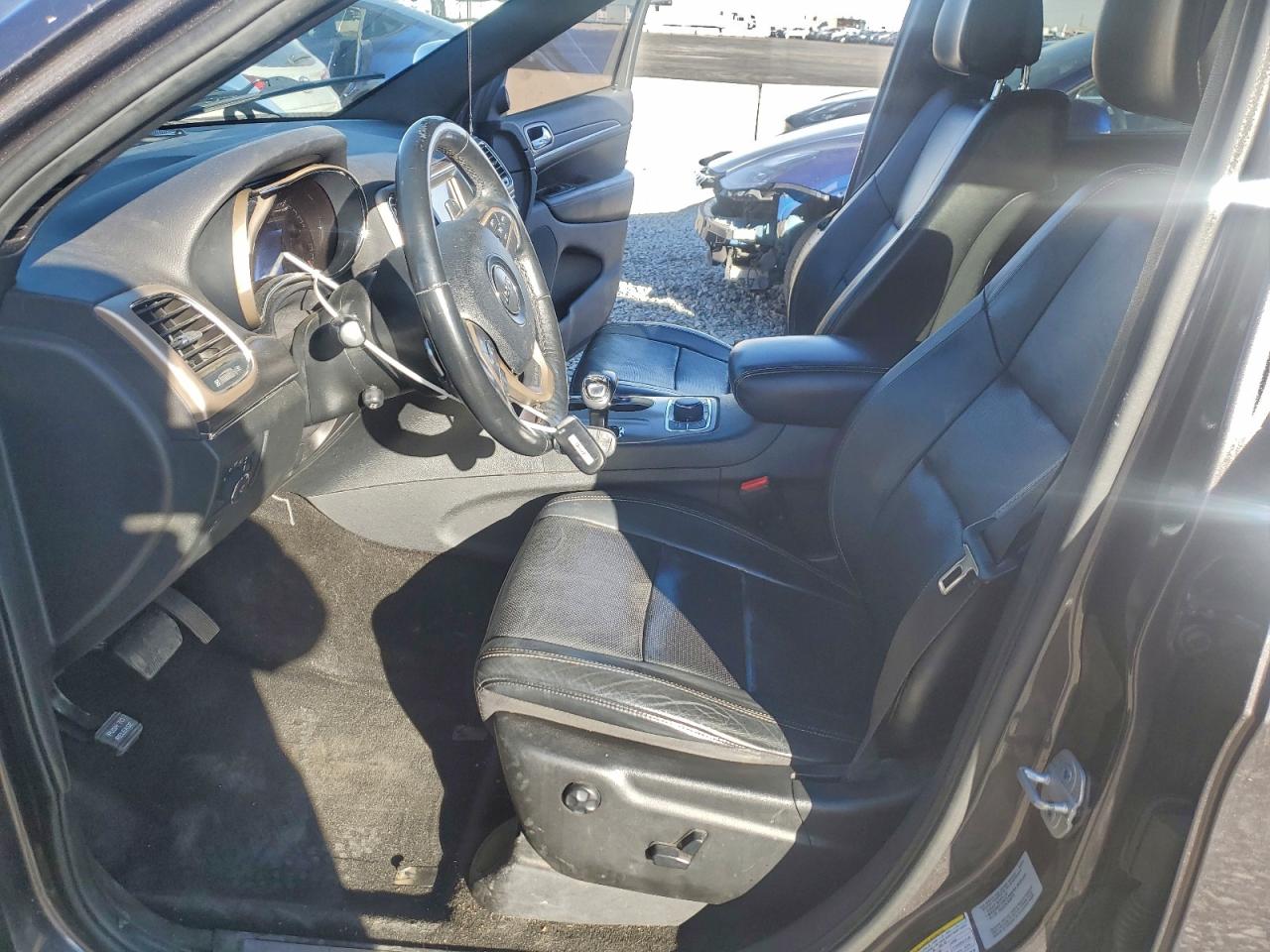 Jeep Grand Cherokee Limited Image 8