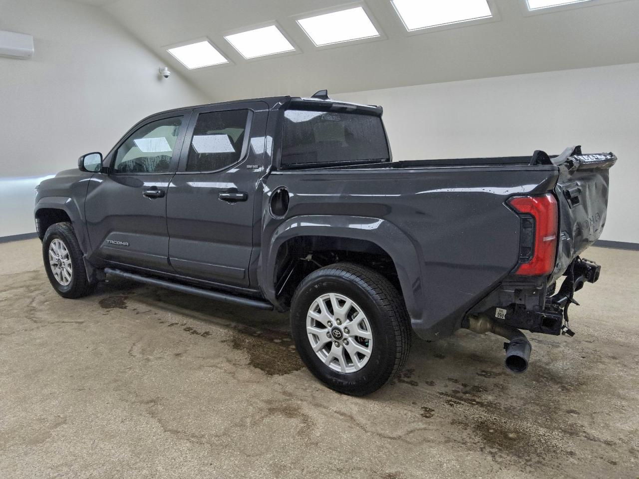 Toyota Tacoma Double Cab Image 7