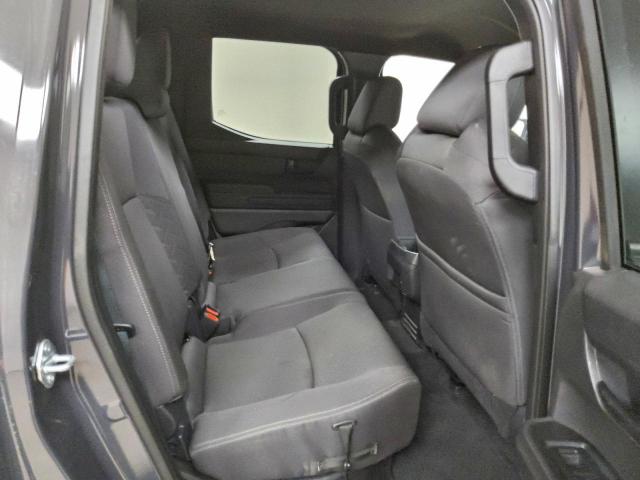 Toyota Tacoma Double Cab Image 5