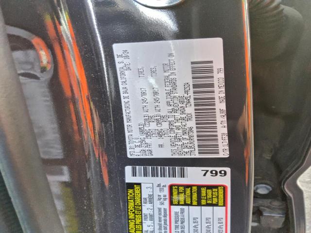 Toyota Tacoma Double Cab Image 12