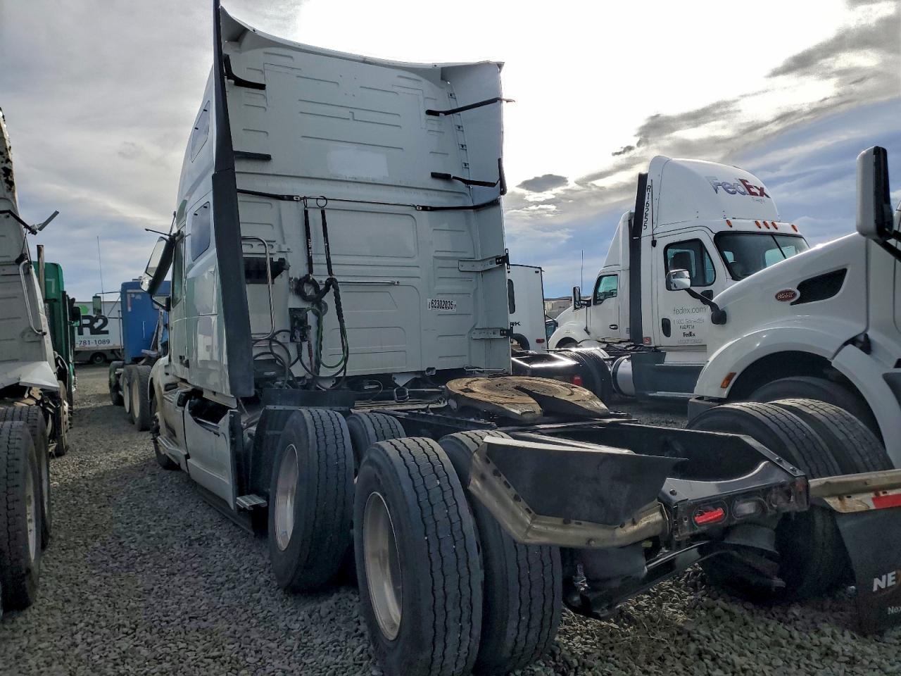 Volvo Vn Vnl Image 5