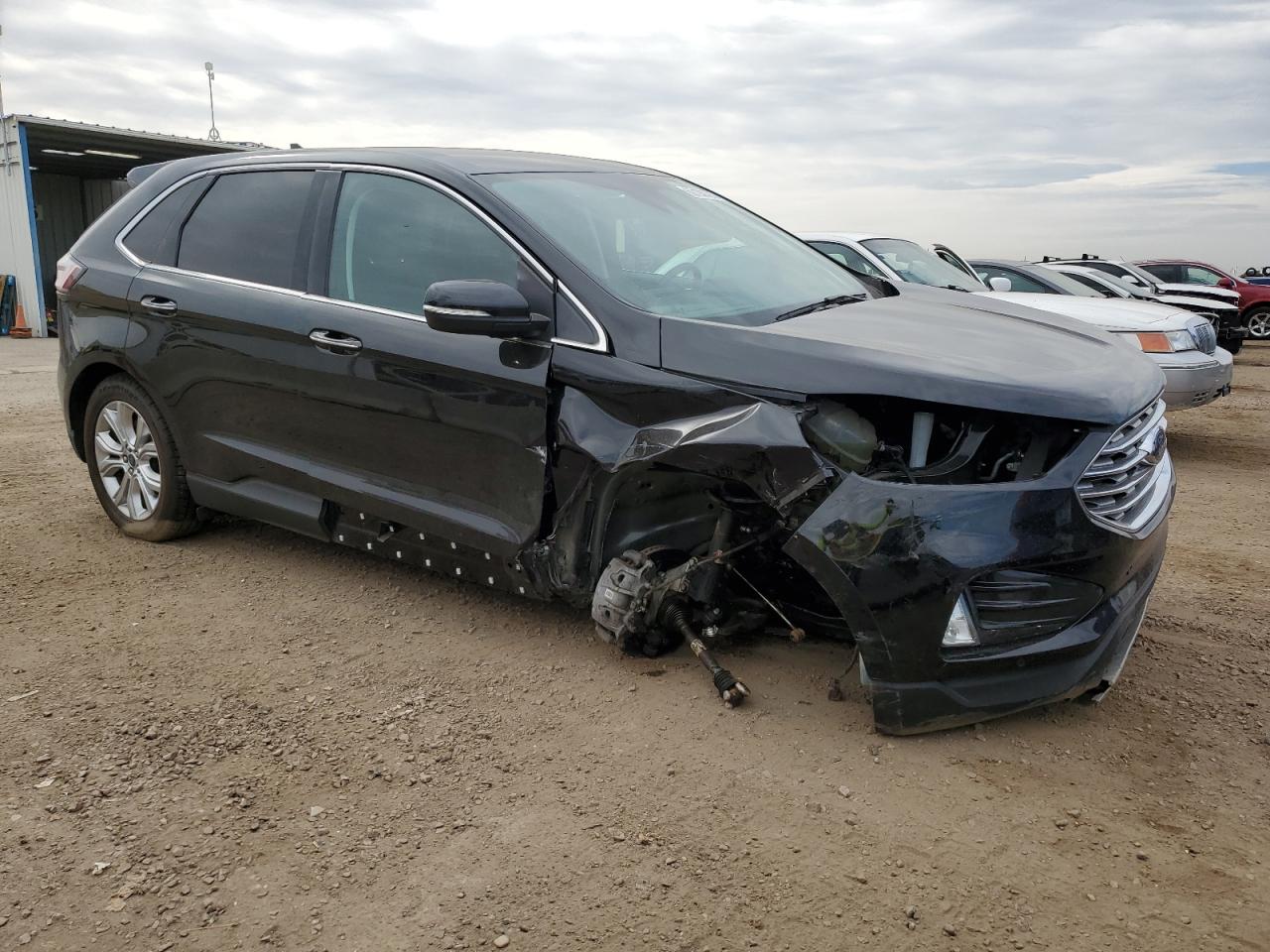 Ford Edge Titanium Image 5