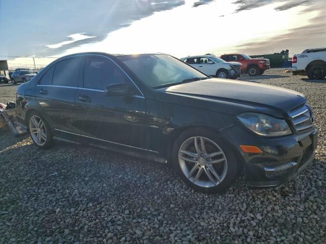 Mercedes-Benz C-Class 250 Image 9