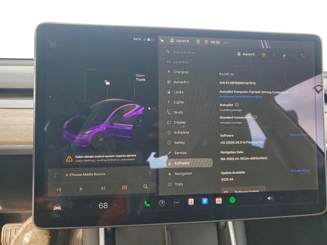 Tesla Model 3 Image 12