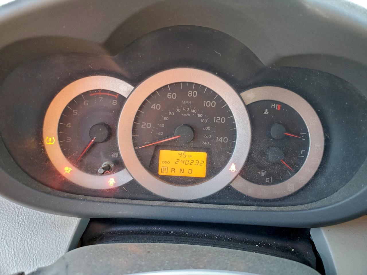 Toyota RAV4 Limited Image 13