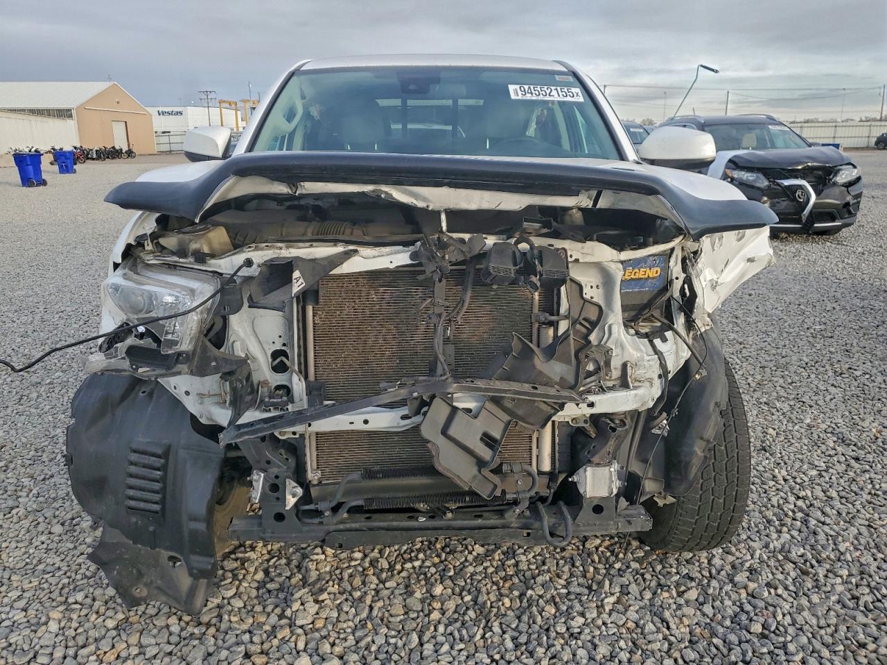 Toyota Tacoma Double Cab Image 4