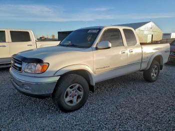  Salvage Toyota Tundra