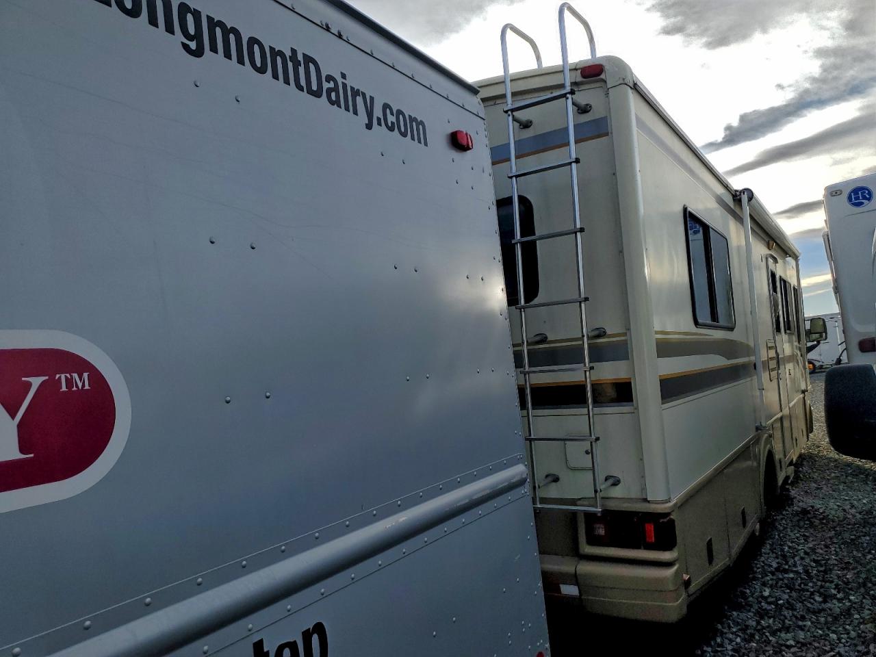 Chevrolet P30 Image 7