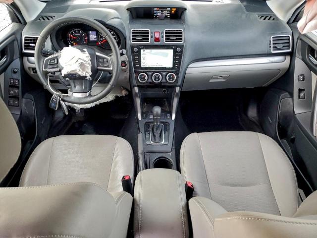Subaru Forester 2.5i Touring Image 12