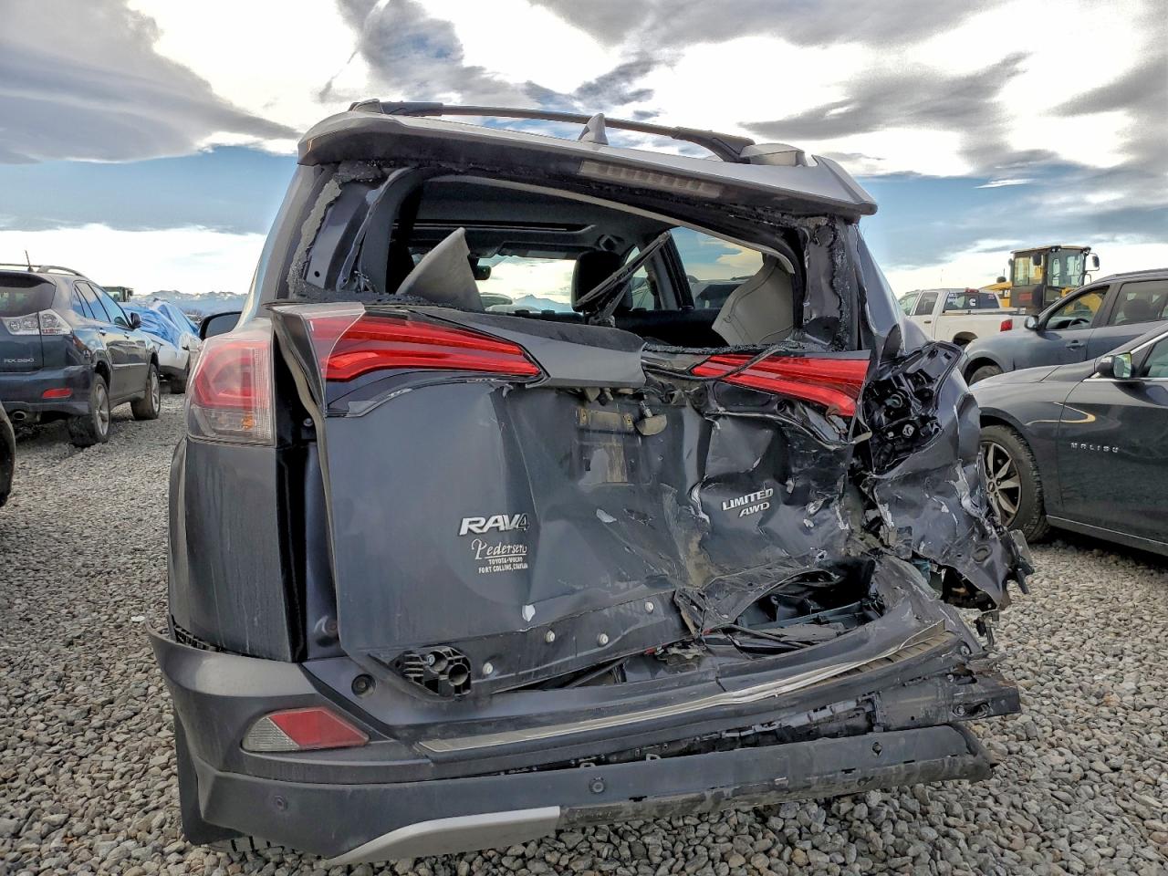 Toyota RAV4 Limited Image 7