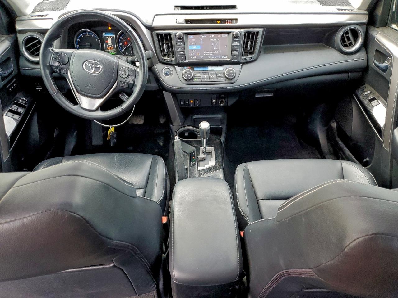 Toyota RAV4 Limited Image 12