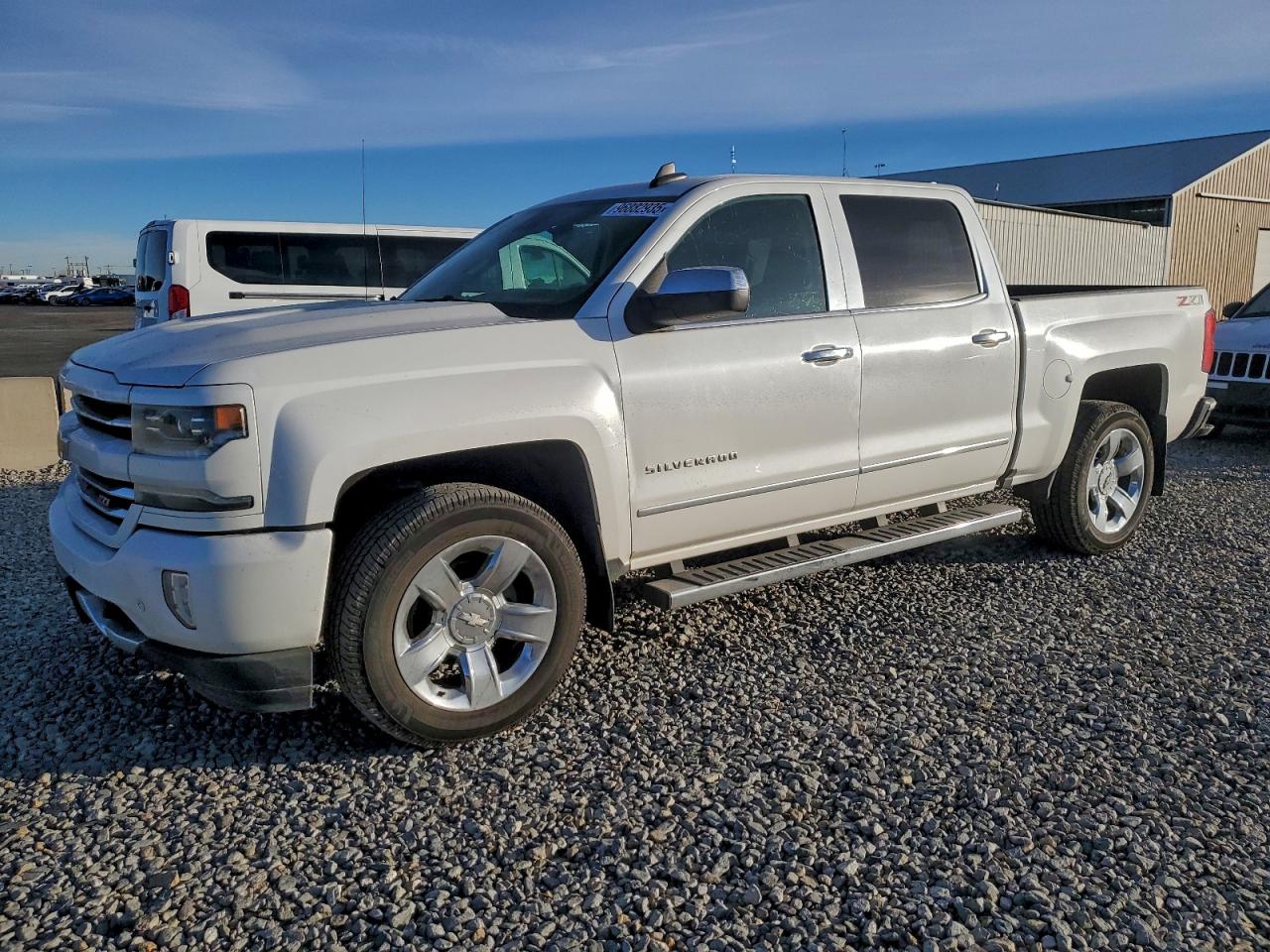 Chevrolet Silverado K1500 Ltz Image 1