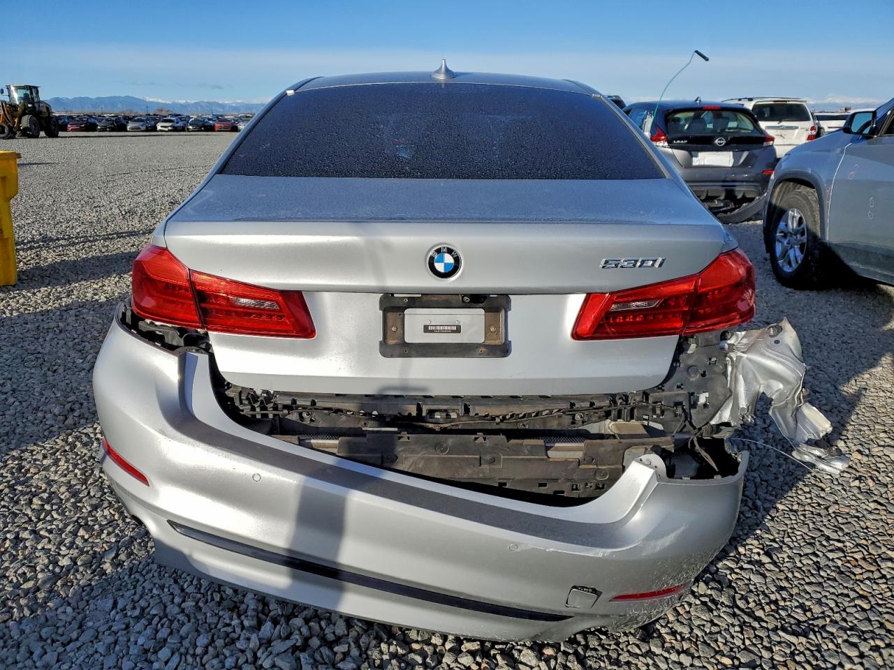 BMW 5 Series I Image 5