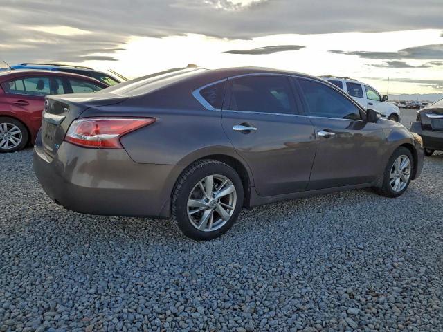 Nissan Altima 2.5 Image 11