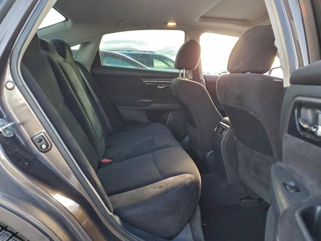 Nissan Altima 2.5 Image 8