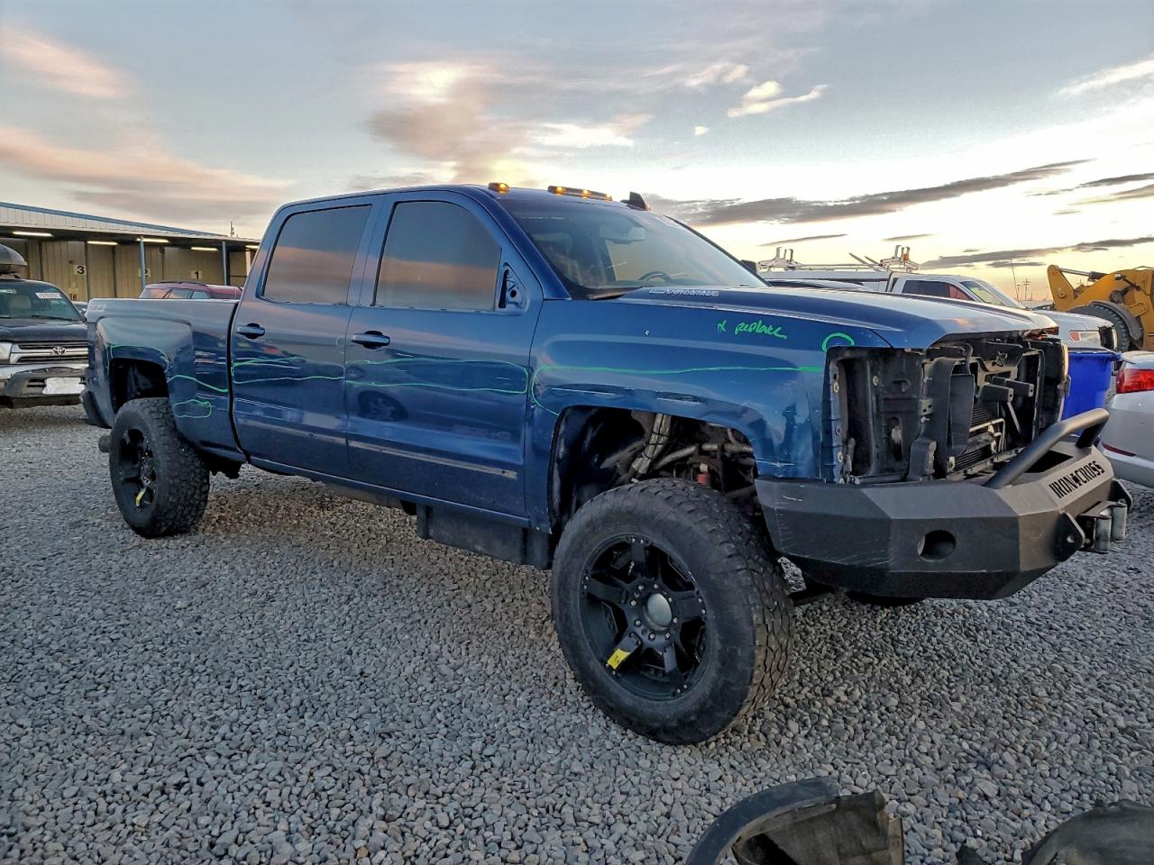 Chevrolet Silverado K2500 Heavy Duty Lt Image 12