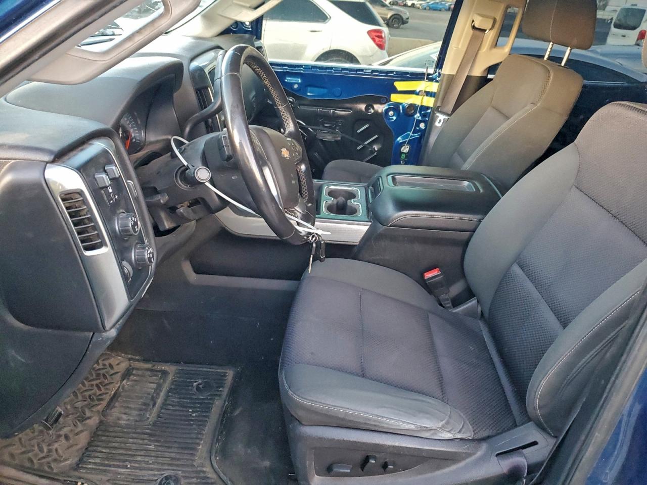 Chevrolet Silverado K2500 Heavy Duty Lt Image 3