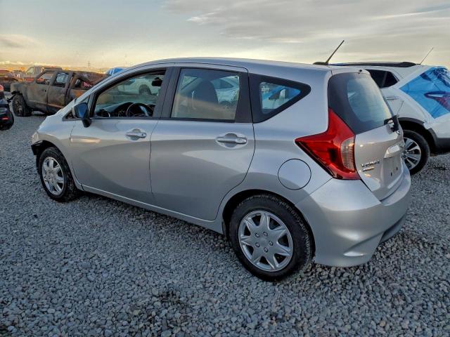 Nissan Versa S Image 2
