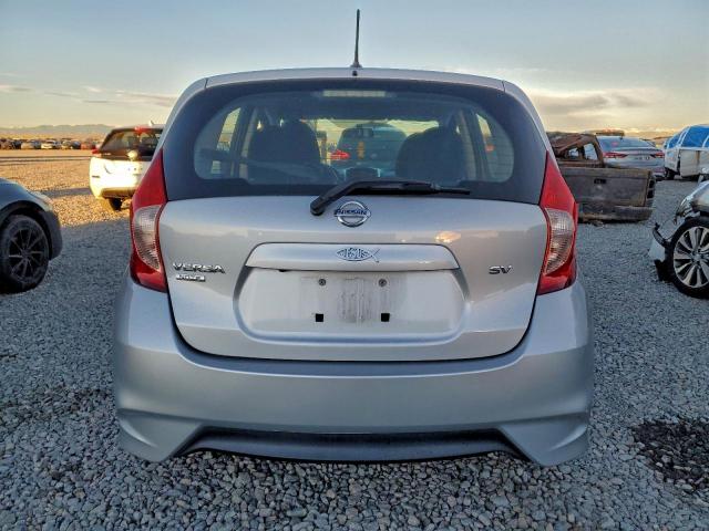 Nissan Versa S Image 6