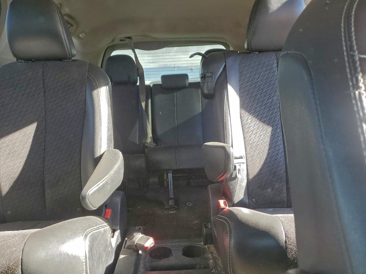 Toyota Sienna Sport Image 12