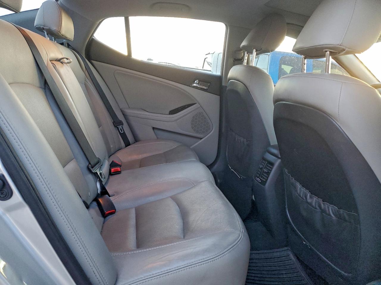 Kia Optima Ex Image 8