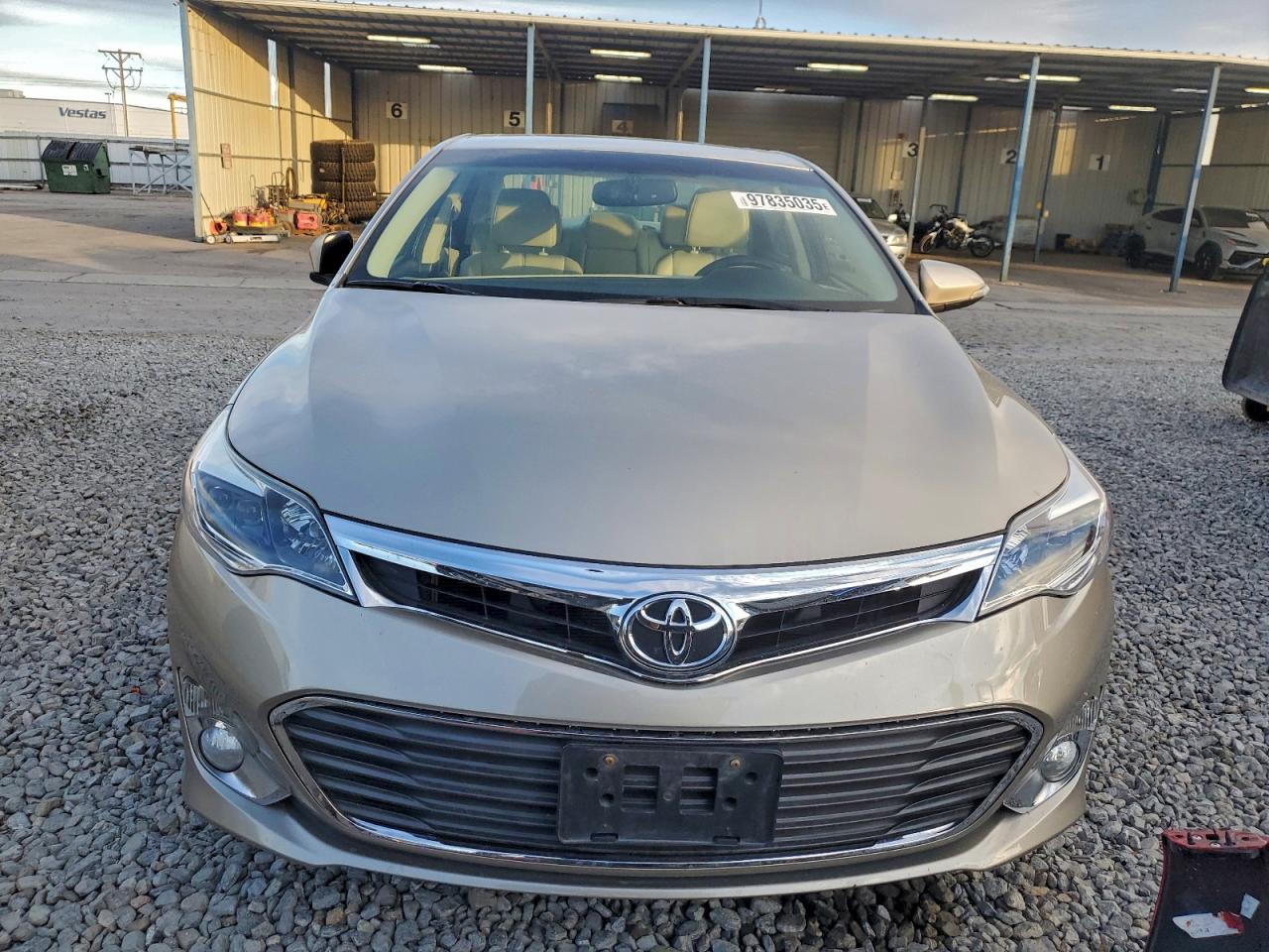 Toyota Avalon Base Image 4