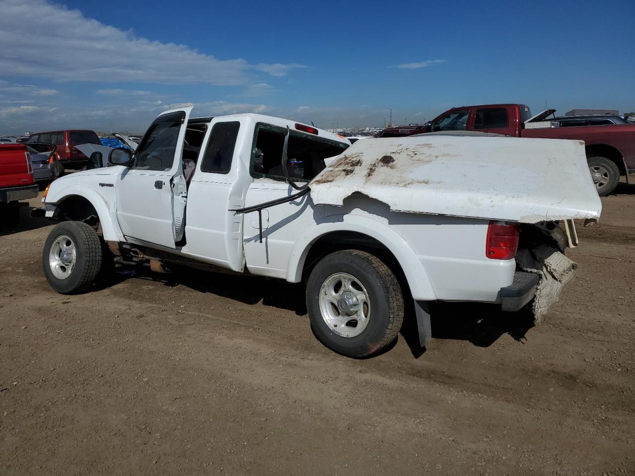 Ford Ranger Super Cab Image 2