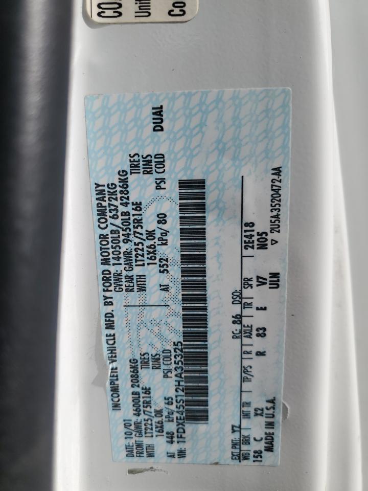 Ford Econoline E450 Super Duty Cutaway Van Image 5