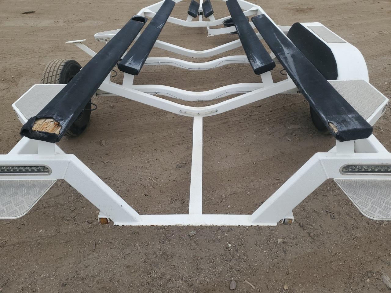 Extr Trailer Image 5