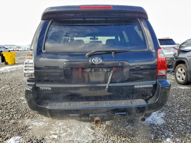 Toyota 4Runner Limited Image 8