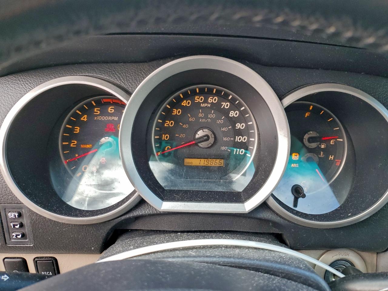 Toyota 4Runner Limited Image 10