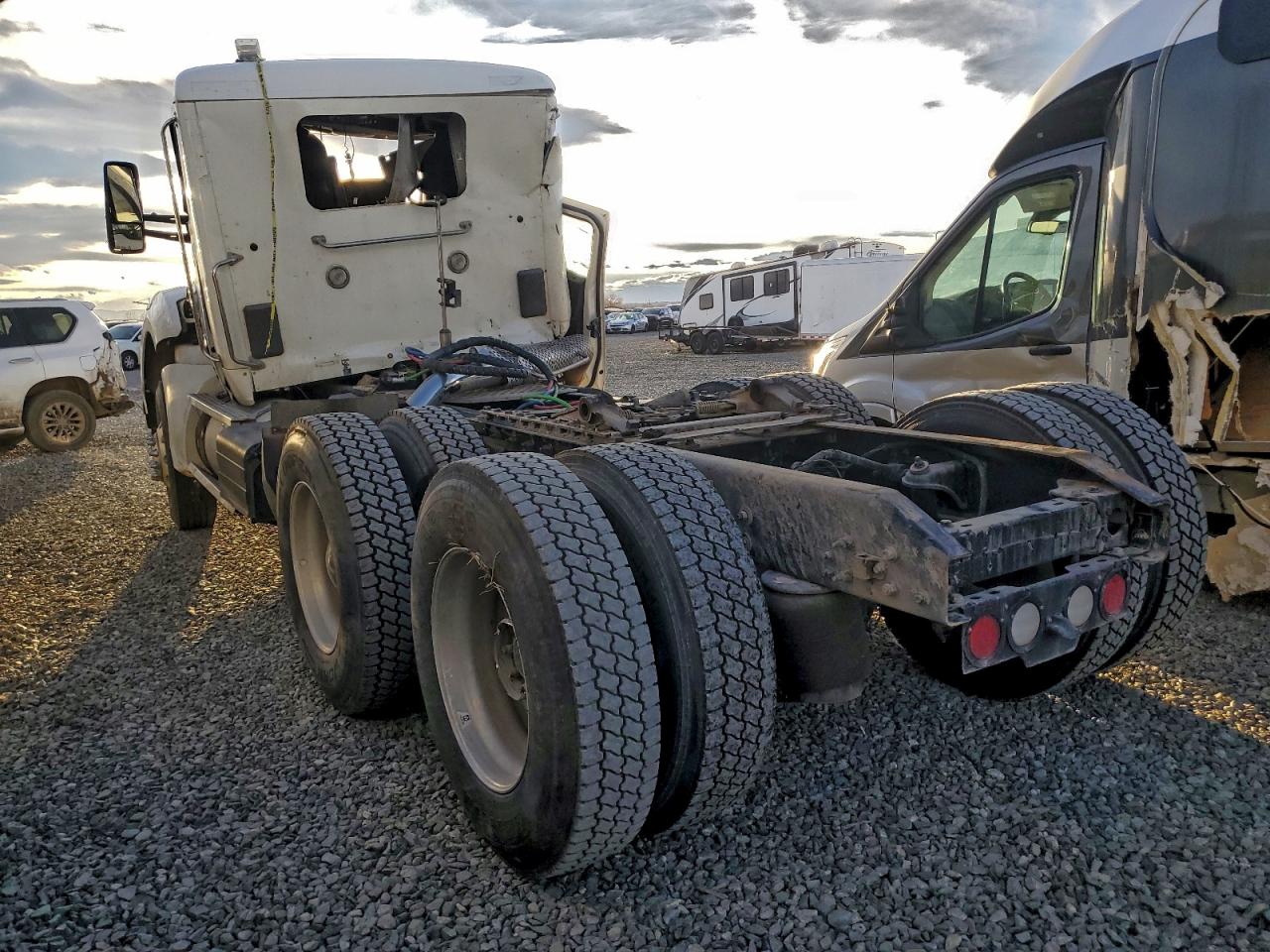 Kenworth T880 T880 Image 10