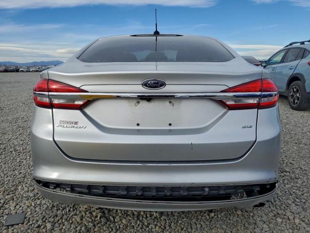 Ford Fusion Se Image 9