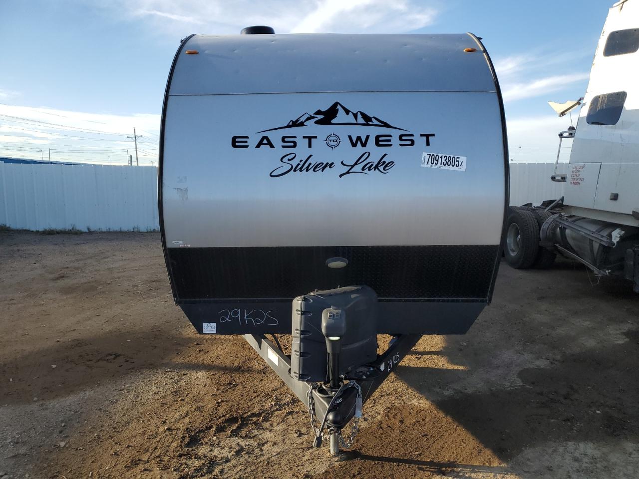 East To West Silverlake Image 4