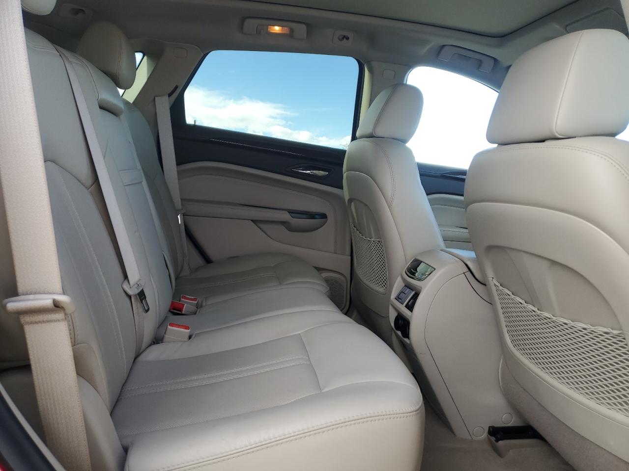 Cadillac SRX Premium Collection Image 10