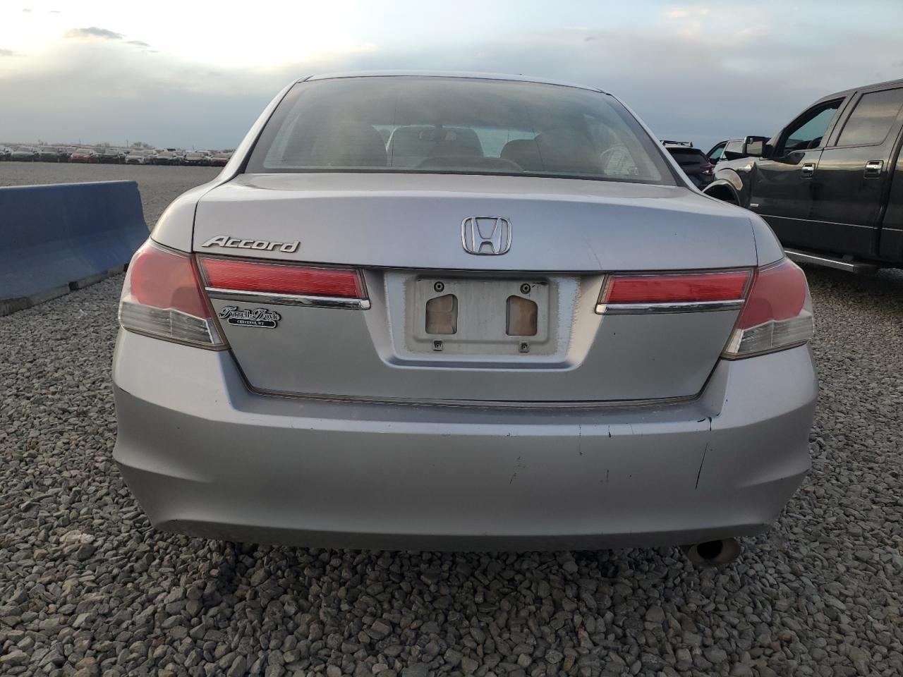 Honda Accord Lx Image 11